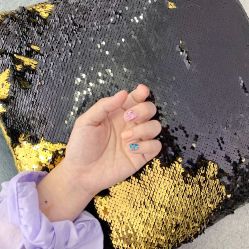 -Yolee雅妮容颜定制美睫·美甲