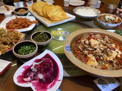 -呱呱叫民俗风味主题餐厅(沣峪口店)
