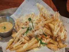 巴马臣芝士薯条-卡朋厨房(289艺术园区店)