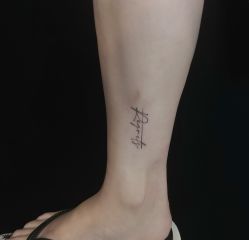 -越域刺青