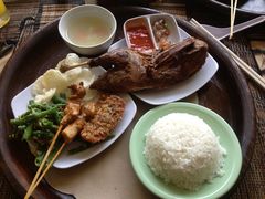 -Pundi Pundi Restaurant