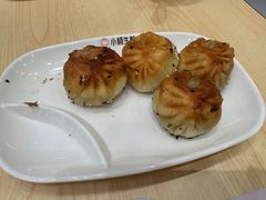 荠菜藤椒大虾小杨拼盘生煎-小杨生煎(深圳岗厦北店)