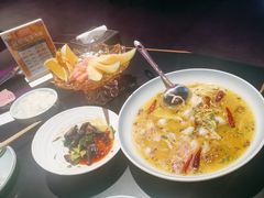 -粉墨特色菜·烧烤音乐酒馆