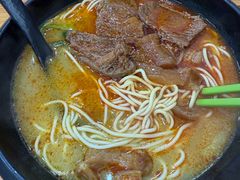 -志权牛肉面(灵山路店)