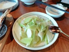 -云海肴·汽锅鸡·云南菜(天山百盛优客店)