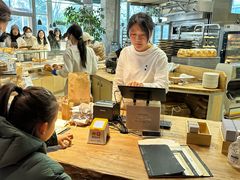 -麦田工坊(月湖店)