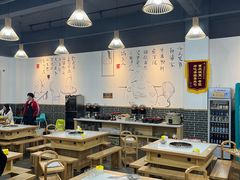 -正贰捌经重庆老火锅(建设路店)