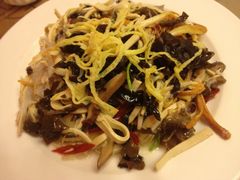 素八丝-春江饭店(共青团路总店)