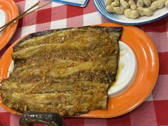 -粤盛海鲜平价店(洛溪食街店)