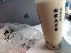-沪上阿姨·精选茶饮(海阳金海螺广场店)