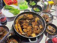 -运气牛自助酱大骨火锅(南京东路店)