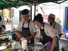 -清真老马家国华牛奶鸡蛋醪糟(正宁路店)