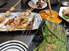 -许哥东北烧烤·铁丳烤串·宫后夹肉(繁花中心店)