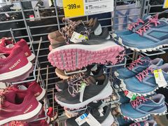 -迪卡侬(苗岭路店)