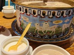 -蒙亨·手把肉·蒙古包文化主题餐厅(天恒广场店)