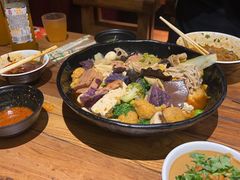 -万记麻辣烫国展总店