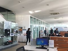 -北京宝诚宝马4S店