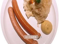 -LENBACH兰巴赫西餐啤酒坊(大连东港店)