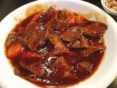 黄焖牛肉-柒號馆天津菜·八珍豆腐·牛窝骨