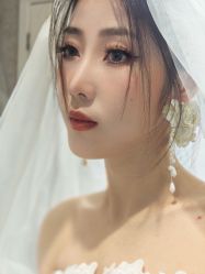 -LOVINA洛维娜婚纱礼服