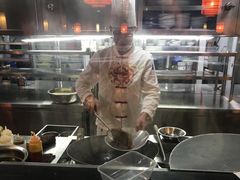 -卢大鲜鱼头捞饭(美利广场店)