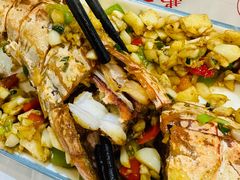 -三妹小龙虾·黄油蟹(华侨城总店)