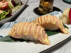 炙烤三文鱼手握寿司-阿吾罗日本料理(K11艺术中心店)