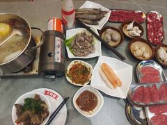 -金龙大四喜牛肉火锅