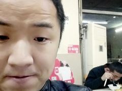 -洪峰浩老北京烧饼夹肉(角门路店)