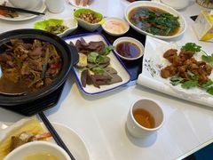 -陆记鹅庄·潮汕菜·狮头鹅(大仟里店)