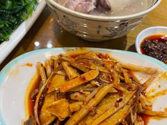 -易老妈蹄花.特色川菜(人民公园总店)