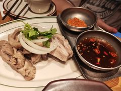 -纳鲁孜·新疆特色餐厅(上海悦荟广场店)