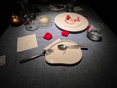 -弦月窗LUNETTE BY AMANDA(复兴路店)