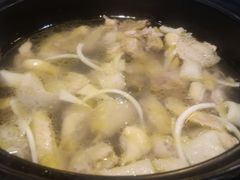 -东椰·海南椰子鸡火锅(朝阳门店)