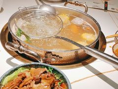 -牛人日志·鲜牛肉骨汤火锅(万科里瑧店)