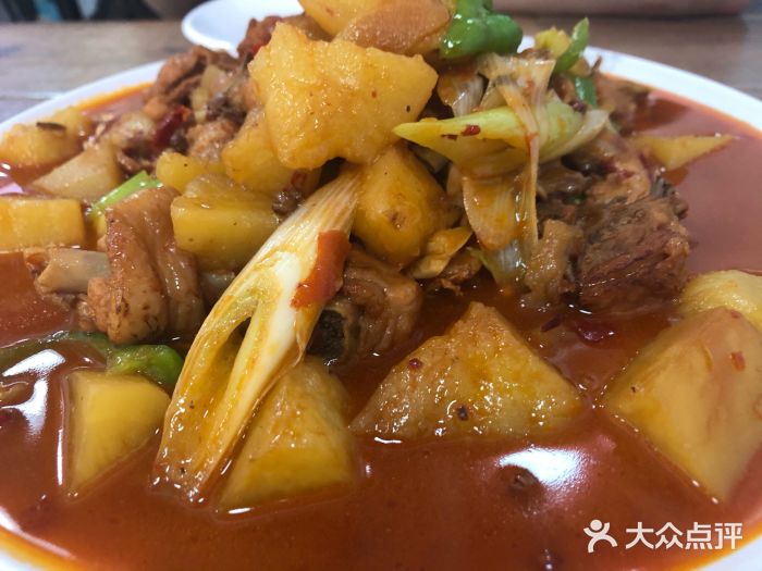 清真海瑞琪麻辣烫(越秀店)新疆大盘鸡图片