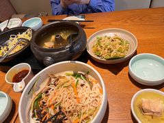 -云海肴·汽锅鸡·云南菜(天山百盛优客店)