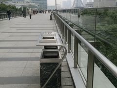 -陆家嘴空中步行连廊