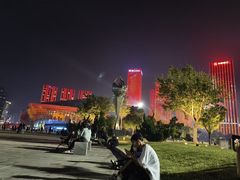 -东港音乐喷泉广场