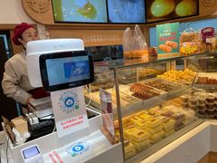 面包甜点陈列柜-珍糕兴(三林店)