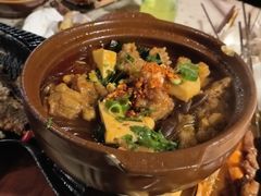 -破瓦寒窑·地摊烤羊排