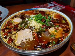 磁器口毛血旺-辣不二地道川菜(汉水路店)