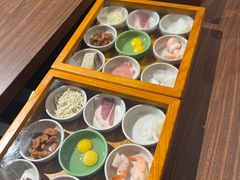 -良米山·云南野生菌过桥米线(上海首店)