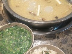 -肖肖酸萝卜鱼火锅(总店)