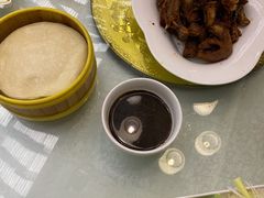 -阿瓦山寨·湘菜现炒·剁椒鱼头王(咸阳总店)