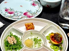 -新光酒家·方亮蟹宴·河豚(浦东店)