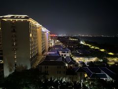 -三亚湾海居铂尔曼度假酒店