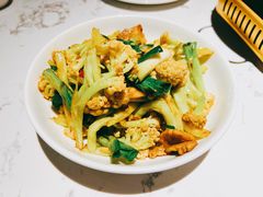 -关东小磨东北菜(漕河泾印象城店)