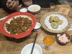 -富正毅三下锅·湘西韵味(天门山索道店)