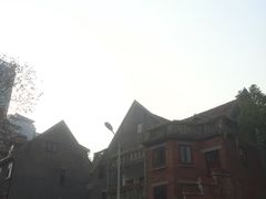 -黎黄陂路街头博物馆